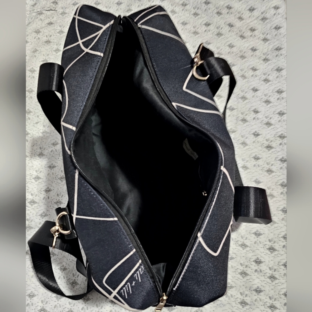 Mali & Lili Weekender Bag View 3